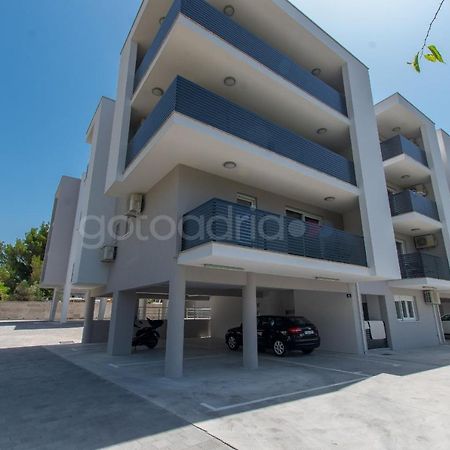 Sea View Apartments Pezze Makarská Exteriér fotografie